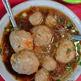 Loker Dicari Dibutuhkan Karyawan Untuk Jaga Stand dan Masak Memasak