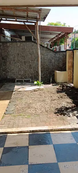 Rumah 1 lantai Valencia Residence