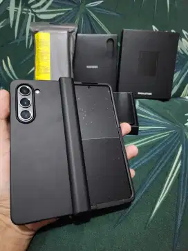 Samsung Fold 5 fullset 512gb