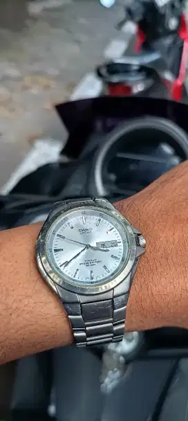 Casio liniage titanium