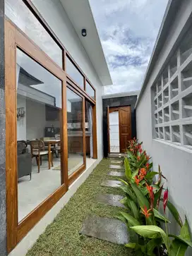 Dijual villa baru fully furnished dekat pantai di jimbaran