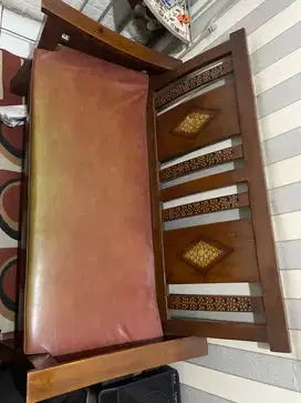 Dijual Kursi Kayu Jati
