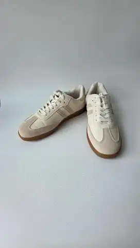 Sepatu Corolla Samba Size 39 (24.5cm) baru ga jadi pake