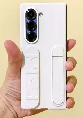 Case Samsung Z Fold 6 / White Original  Beli Harga Rp 999.000