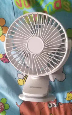 Kipas Angin Jepit KRISBOW Charger