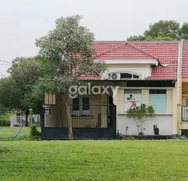 Rumah Bukit Palma. Baru Renovasi 1,5 Lantai.