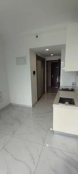 Jual Rugi Apartemen Studio Semi Furnished Bagus Dekat Aeon Bsd