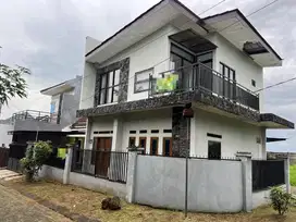 DIJUAL RUMAH di Villa Bukit Tidar, Malang