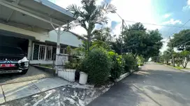 Rumah Murah dengan Tanah Luas di Cinere Harga di Bawah Pasar
