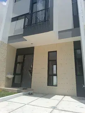 RUMAH BARU SERAH TERIMA KUNCI PALING DIMINATI DI GRAND CITY
