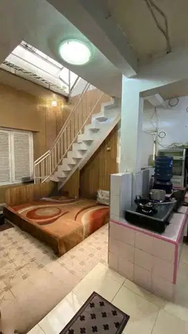 Rumah Hook Siap Huni Lokasi Strategis di Jl Gembong Kapasan Surabaya