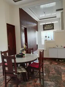Dijual Rumah Cantik Huk Jl Limea Ciputat, Tangerang Selatan
