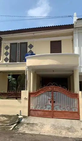 Dijual Rumah di Bintaro Jaya Sektor 2 Kepodang Lokasi ok dekat stasiun