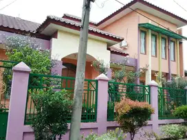 Dijual Rumah Lama Terawat di Jalan Mawar. Pondok Aren