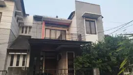 Di jual rumah di kayu putih rawa mangun jakarta timur