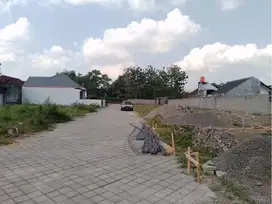 Maguwoharjo Tanah Di Dekat Kampus UPN Jogja SHM Ready