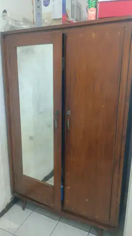Lemari jati 2 pintu vintage