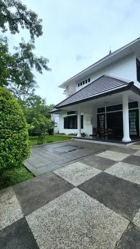 Rumah Mewah dk Gedung Sate Tengah Kota Bandung Siap Huni
