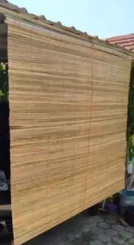 Kerai ukuran 2meter x 2meter masih baru
Gak jadi pake.