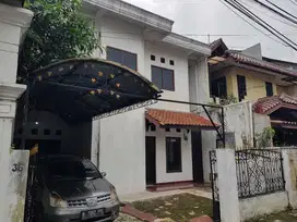 Rumah Disewa Tebet Barat Jalan 2 Mobil