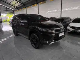 Pajero Dakar 2016 hitam pajak baru