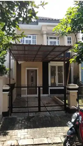 Rumah 2 lantai di sewakan di citra gran cibubur