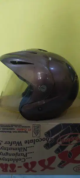 Helm INK ori warna ungu size M kondisi bagus