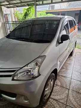 Daihatsu Xenia 2013 Bensin