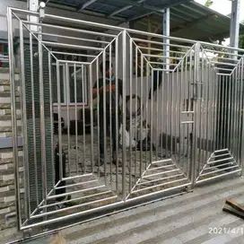 model pagar stanlees