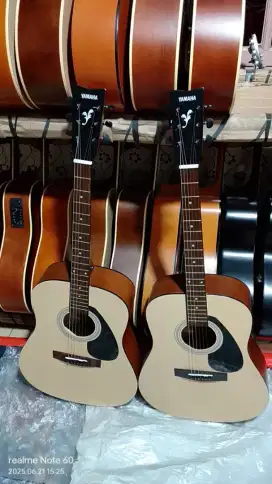 GITAR YAMAHA F310