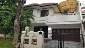 Dijual Rumah Graha Family