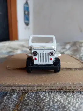 Jual Diecast jeep