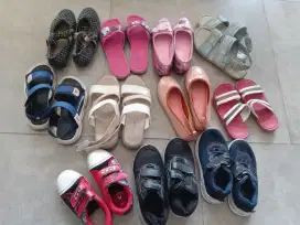 Sepatu anak perempuan laki take all