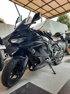 Zx25R 2023 LOW KM