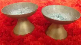 TEMPAT LILIN LOGAM KUNINGAN LAWASAN (COLLECTOR ONLY)