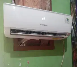 AC Sharp 1/2 pk dingin