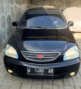 Kia Carens II 2003 Bensin