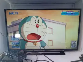 satu unit TV 40 in SONY siap pakai.