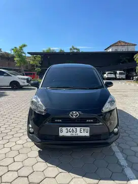 Dijual Sienta tipe V Tahun 2017, harga nego