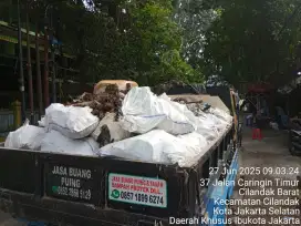 Jasa buang puing sampah