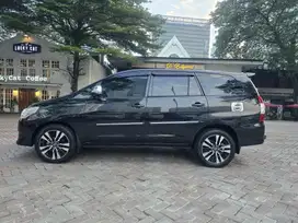 Toyota Kijang Innova 2012 Bensin