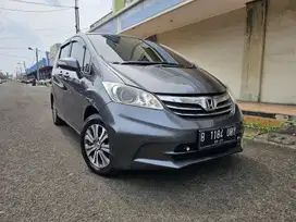 FREED E / PSD FACELIFT AUTOMATIC 2012