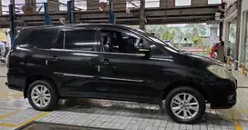 Toyota Kijang Innova type G matic  2011 Bensin