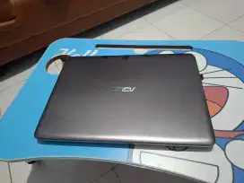 Jual Laptop Bekas Asus k401uqk
