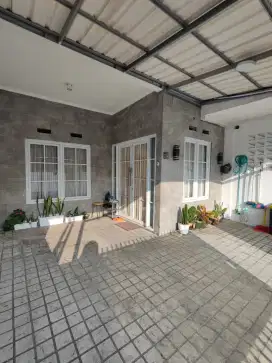 Sewa Rumah Furnished