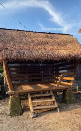 Lumbung Mangkok Antik
