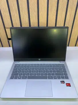 HP-EM0332AU AMD RYZEN 3-7320U 8GB