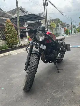 Motor Custom Caferacer Yamaha Scorpio