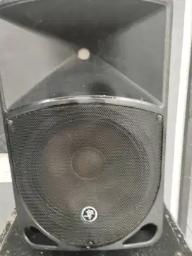 Speaker aktif Mackie Thump 12