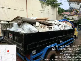 Buang puing sampah